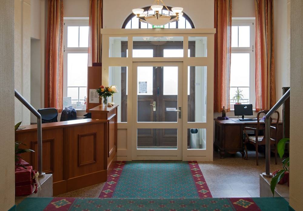 Ferien Hotel Villa Südharz 2