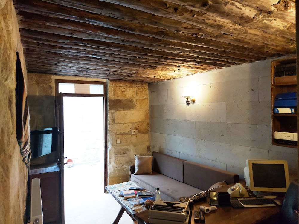 ARMEsos Cave Hotel 2