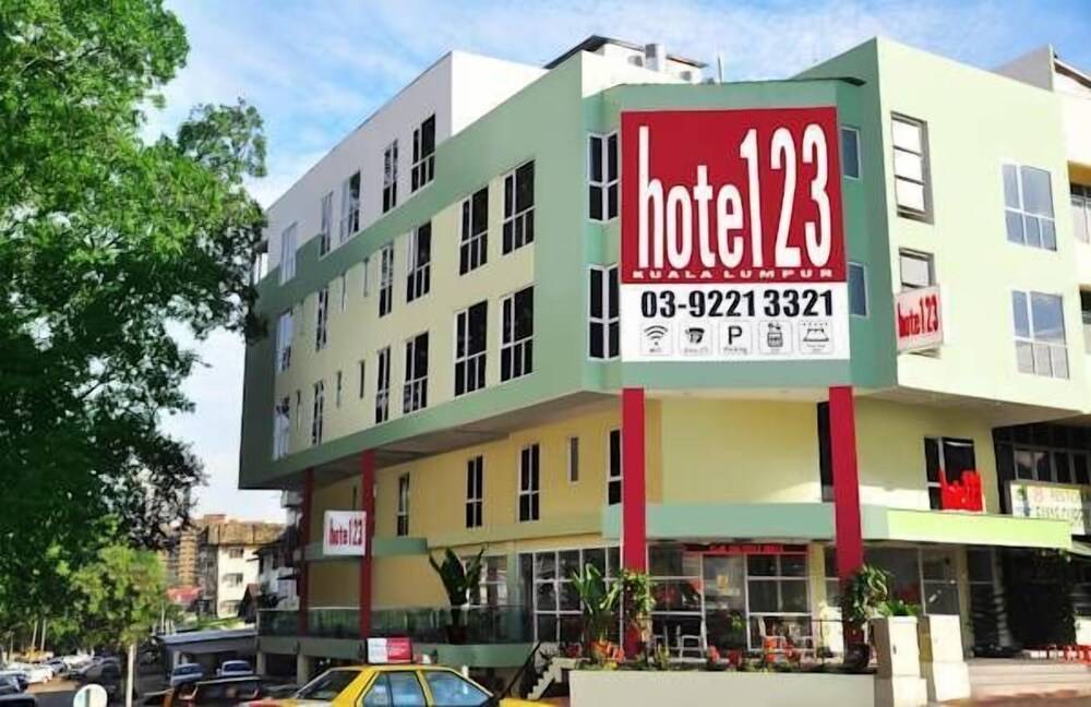 Hote123 1