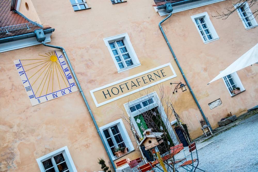 Hoftaferne Neuburg 1