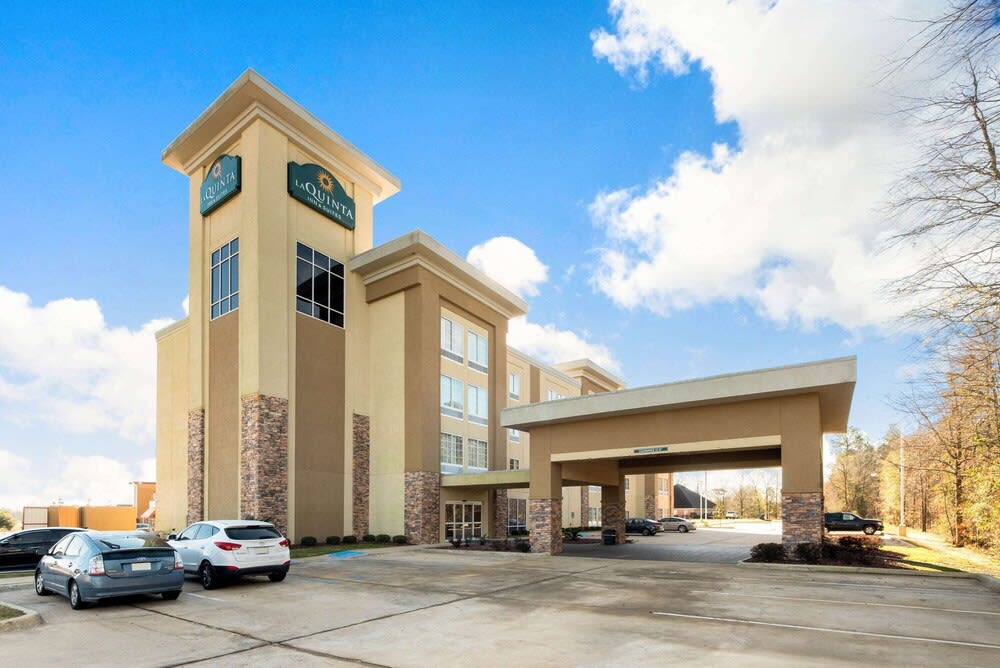 La Quinta by Wyndham West Monroe 1