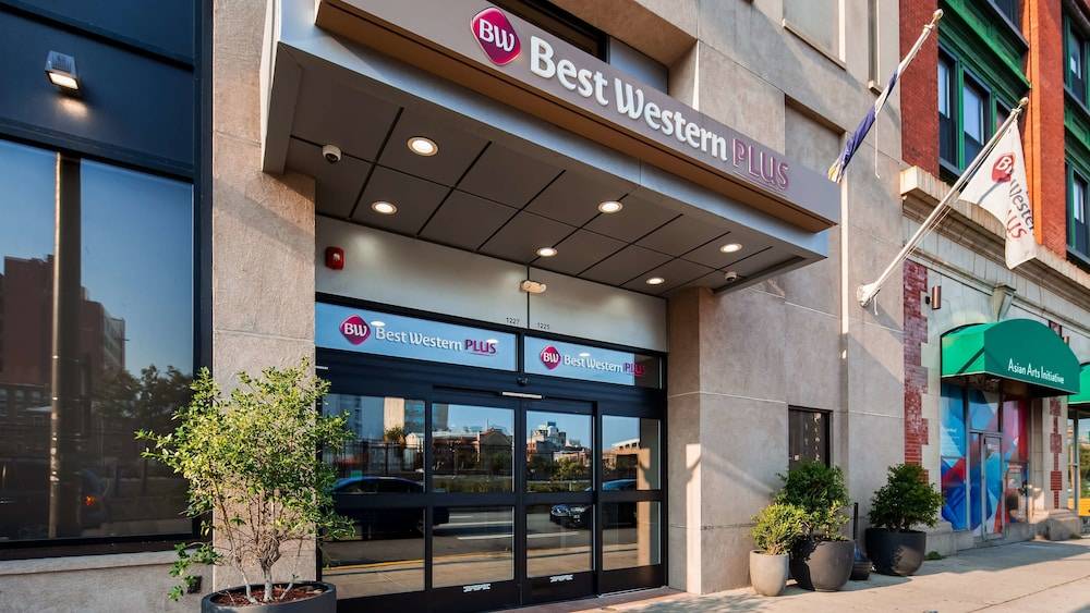 Best Western Plus Philadelphia Convention Center Hotel 1