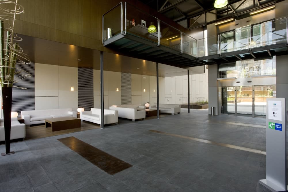 Holiday Inn Express BARCELONA - CITY 22@ by IHG 2