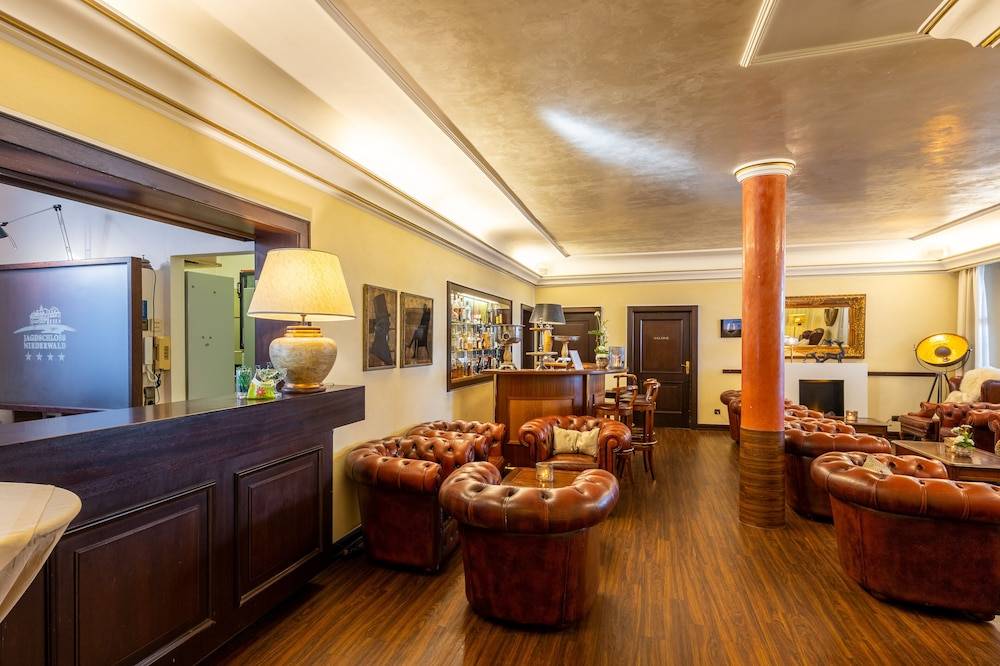 Jagdschloss Hotel Niederwald 2