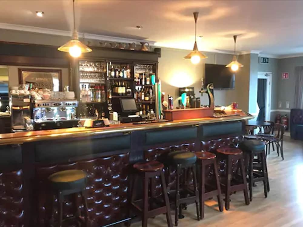 New Park Hotel Athenry 1