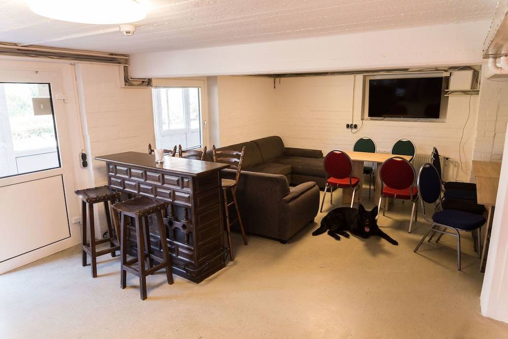 BHQ - BoardingHouse Quickborn - Hostel 2
