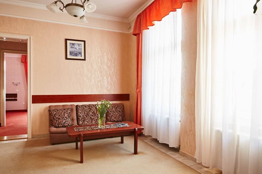 Hotel Astoria 2