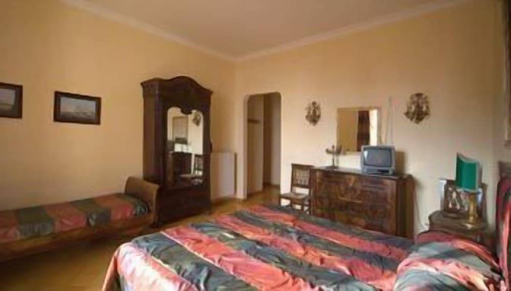 B&B Riviera di Chiaia 2