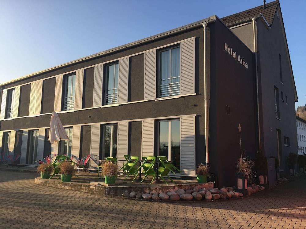 Hotel Arina 1
