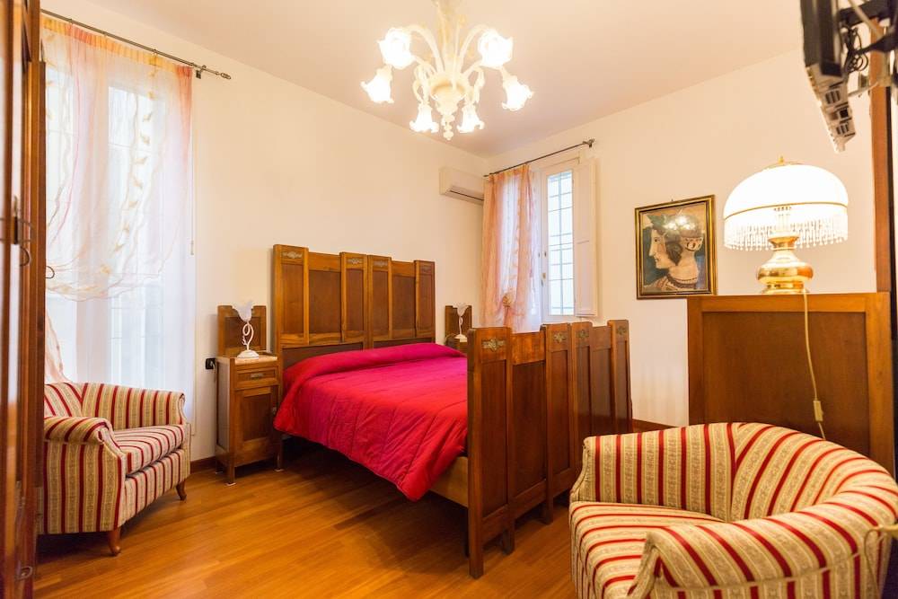 Villa Bellini Room&Breakfast 2