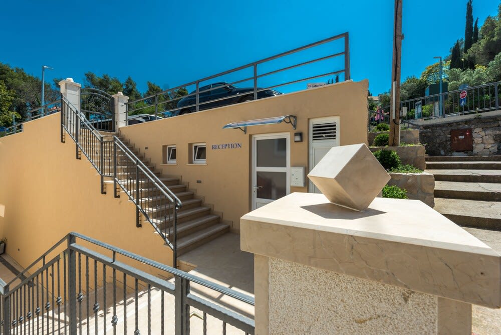 Apartments Rilovic, City and Sea view apartments 2