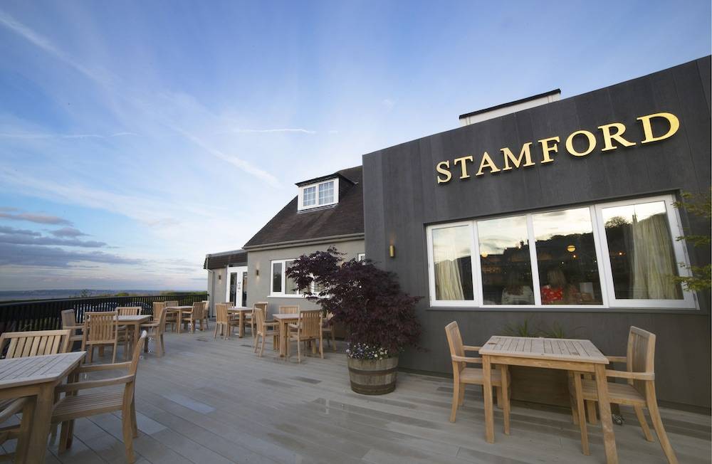 Stamford Gate Hotel 1
