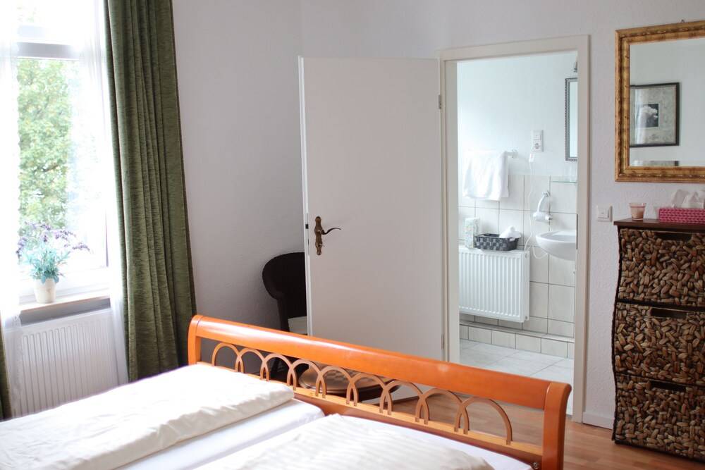 Hotel Alt-Lennep 2