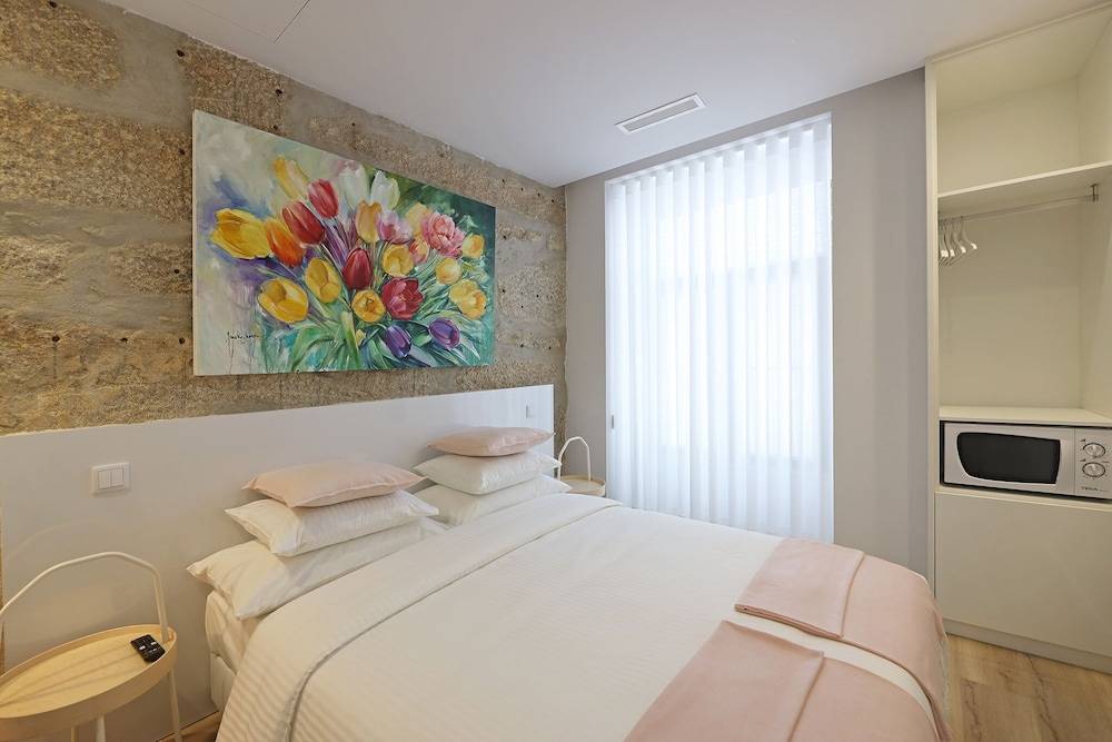 FLH Porto Downtown GuestHouse 2