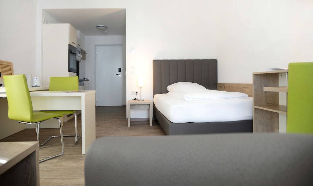 ADAPT APARTMENT HOTEL Giessen 2