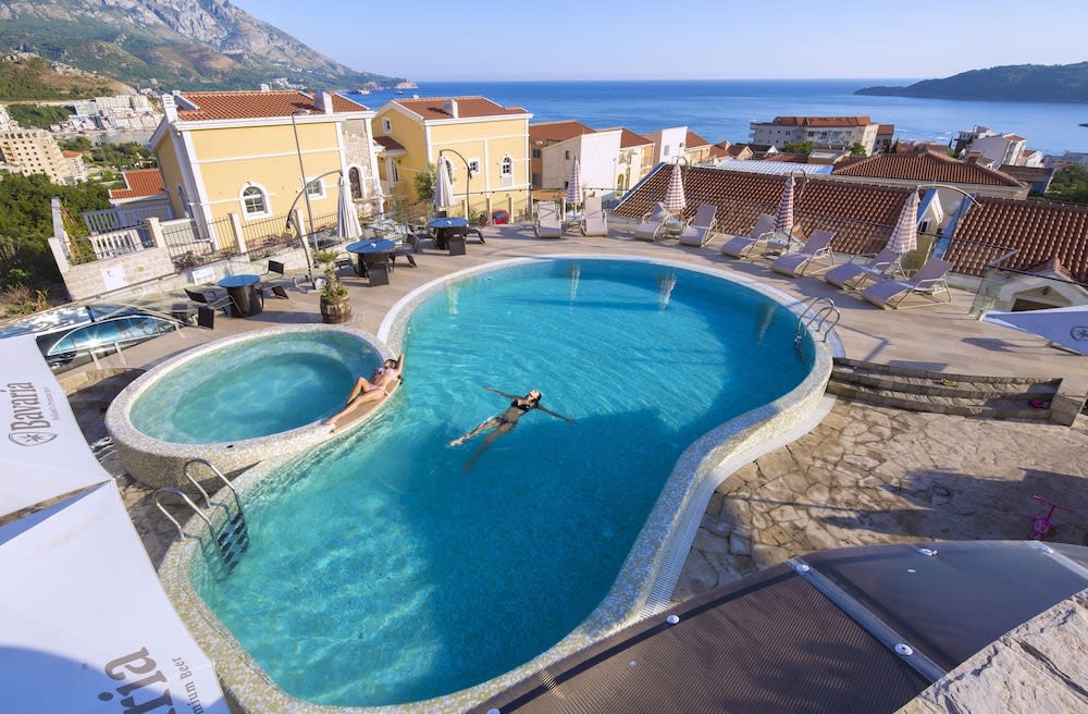 Spa Resort Bečići 1