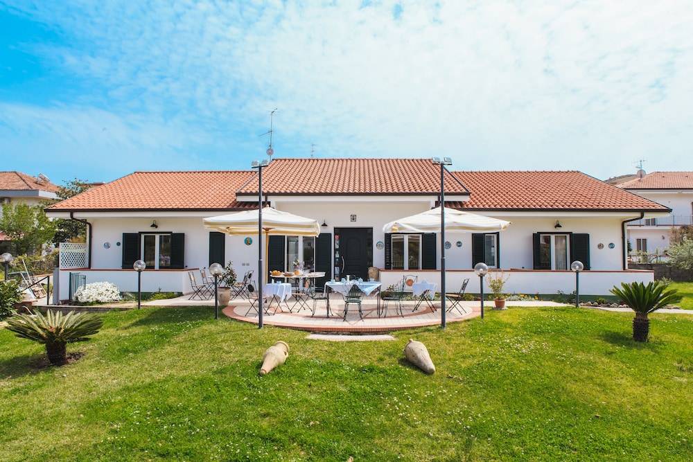 Villa Maredona 1