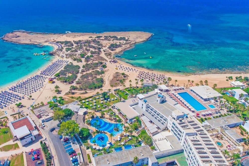 Dome Beach Marina Hotel & Resort 1