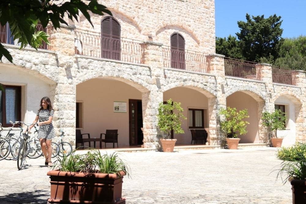 Hotel Castel Miramonti 1