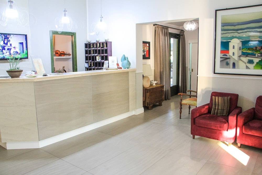 Albaruja Hotel 2