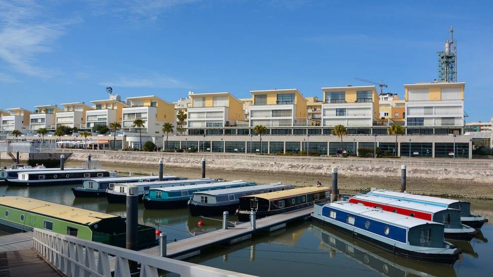 Tagus Marina - Houseboat 1