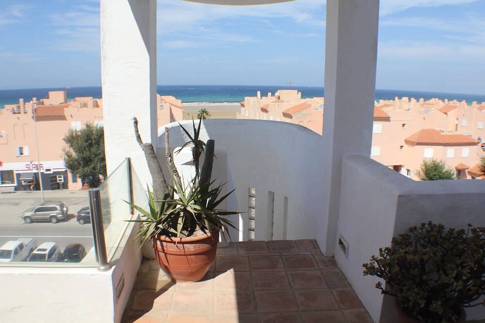Beach Penthouse 1