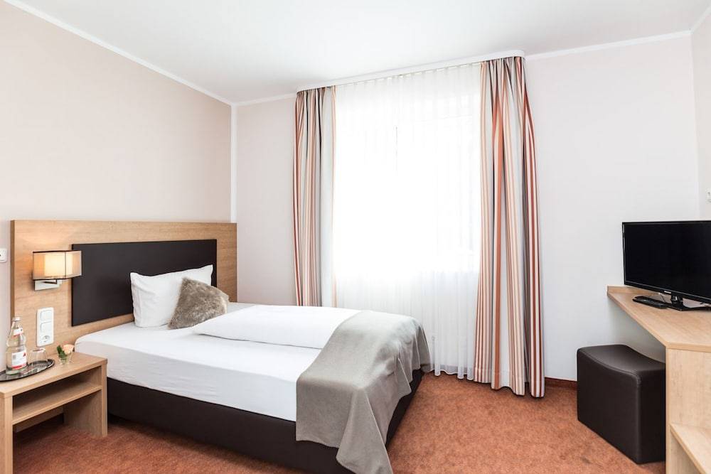 Hotel Sarah 1