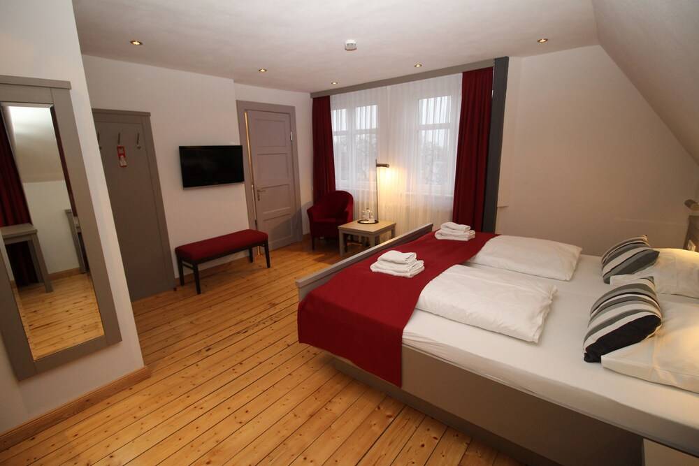 Hotel zur Treene 2