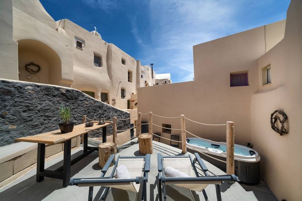 Nalas Suites 1