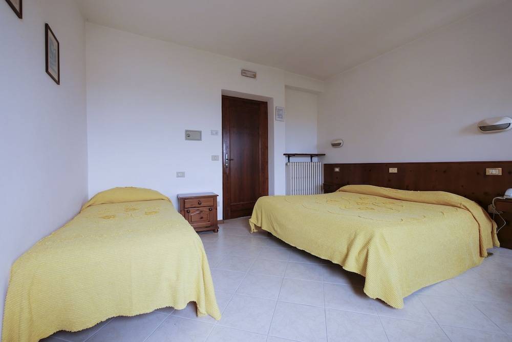 Albergo De March 2