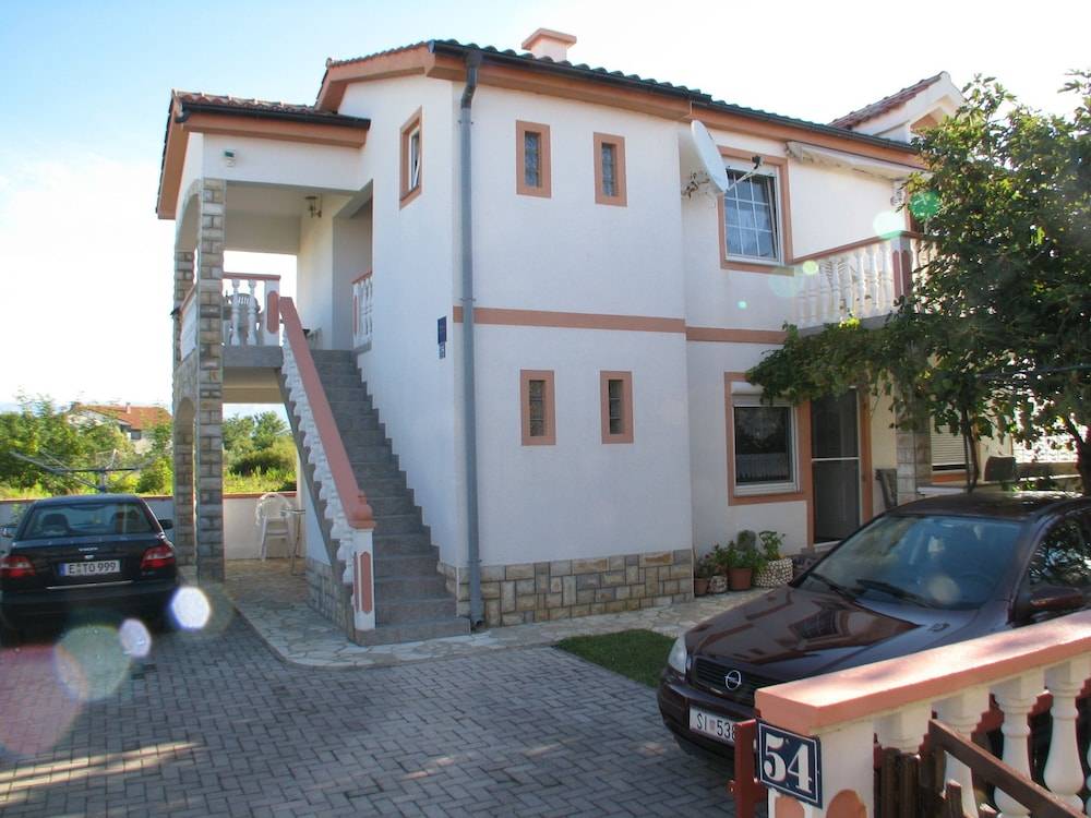Apartments Galic 1