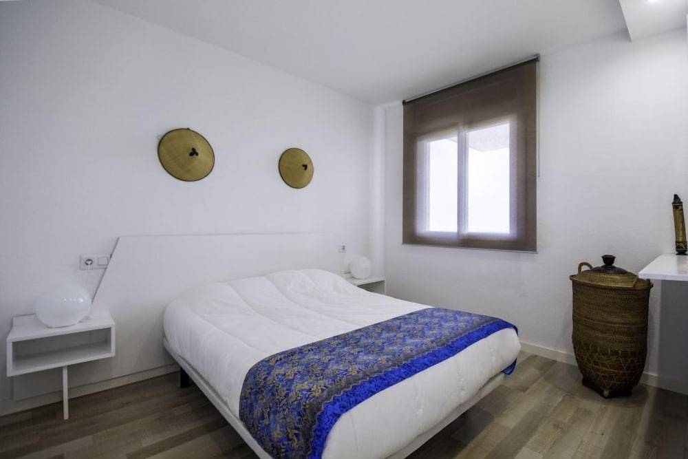 Vista Roses Mar - Apartamento con Piscina 2