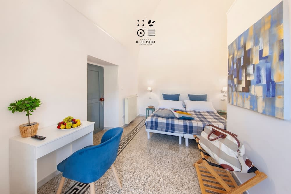 Relais il Chiostro Historic Courtyard & Panoramic Terrace near Sorrento 2