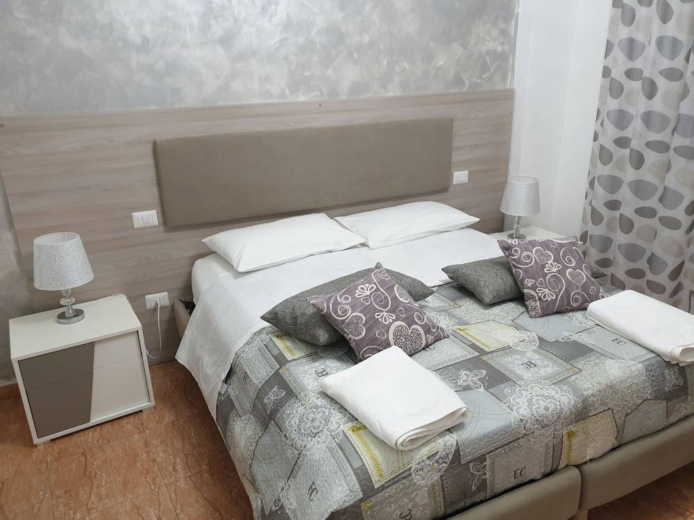 Beauty House 1