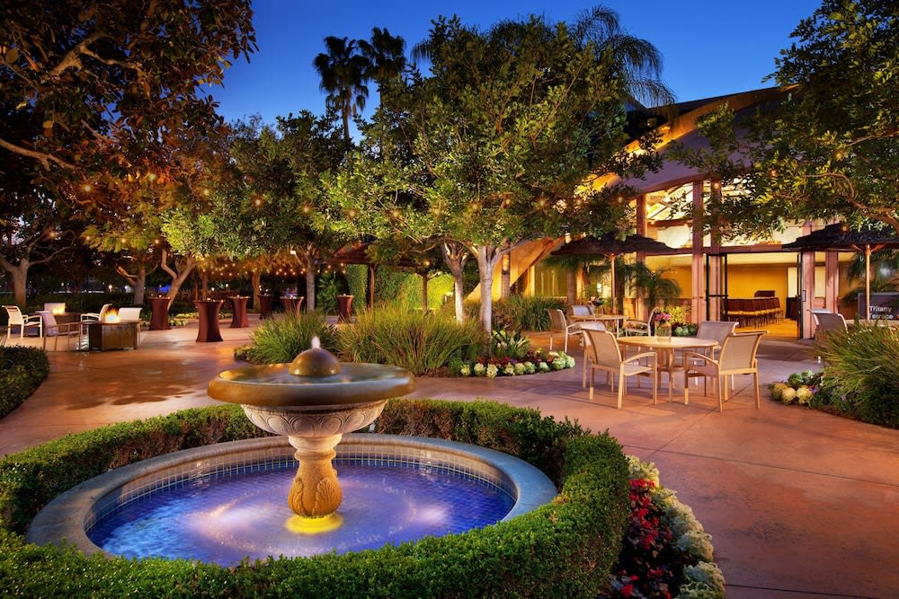 Sheraton Park Hotel at the Anaheim Resort 2
