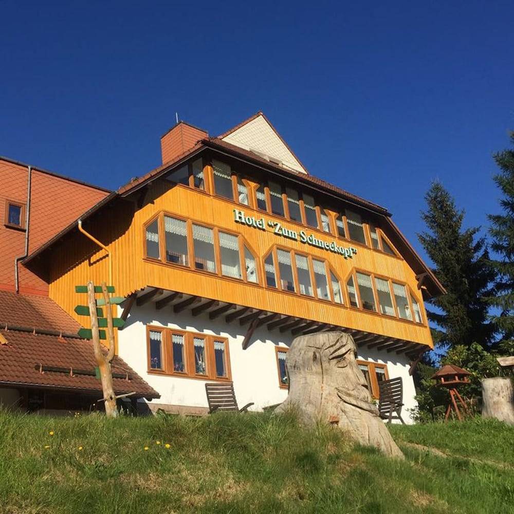 Hotel Zum Schneekopf 1