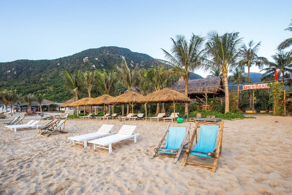Jungle Beach 1