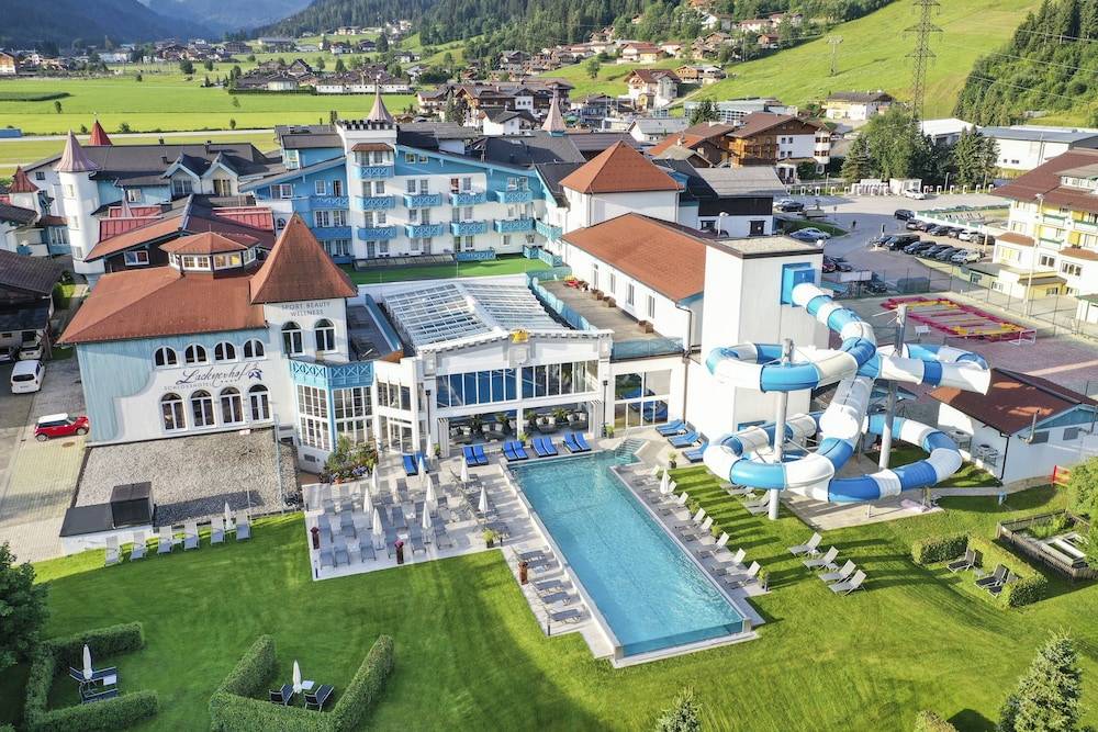 Schlosshotel Lacknerhof 1