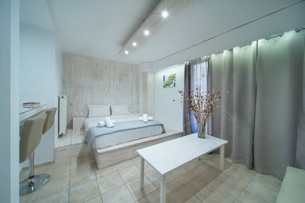 City Center Studios by Cretan Houses 1