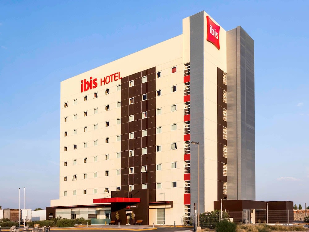 Ibis Juarez Consulado 1