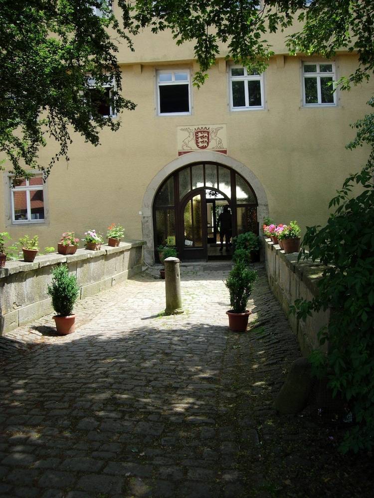 Hotel Schloss Sindlingen 2
