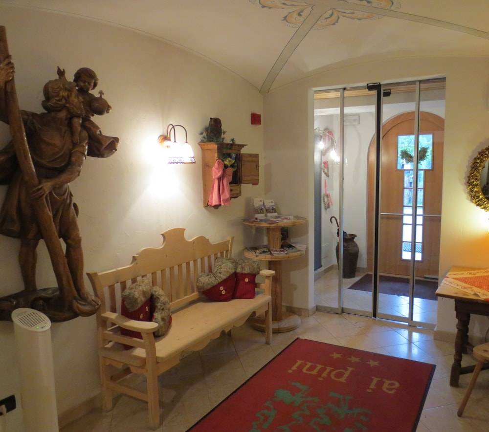Hotel Ciasa Ai Pini 2