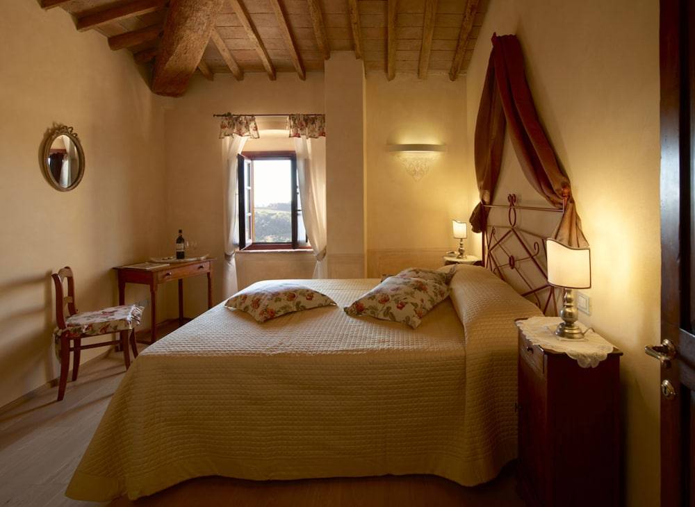 Relais Borgo Petrognano 1