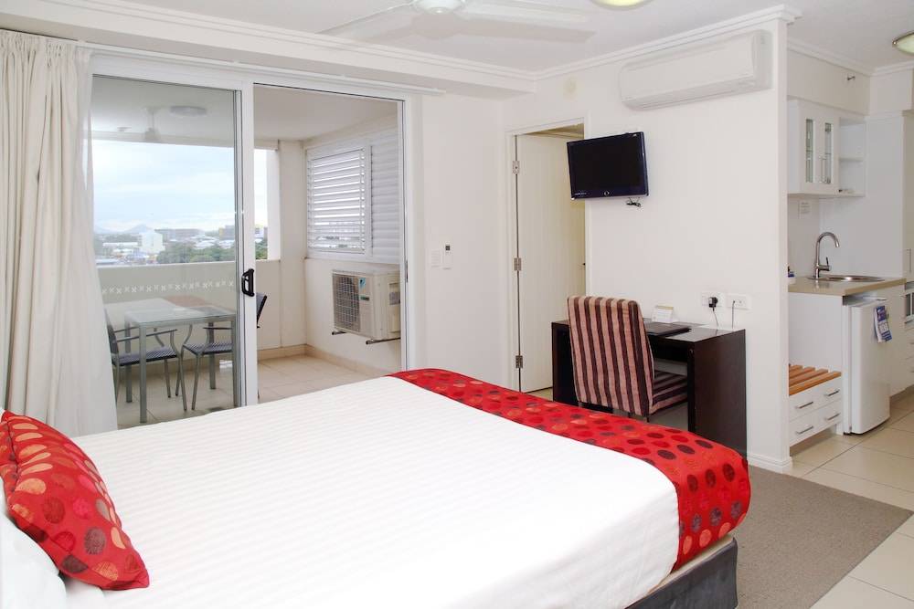 Cairns Central Plaza Apartment Hotel Official 2