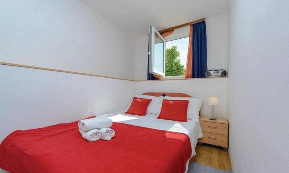 Apartments Raguz 1