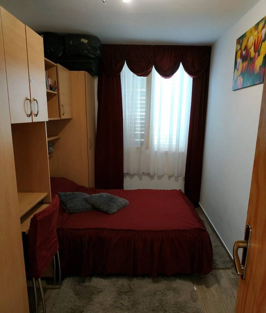 Apartments Raguz 2