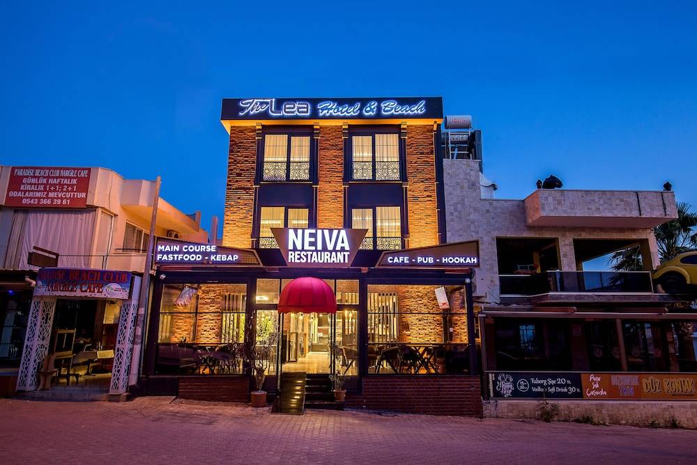 The Lea Hotel 1