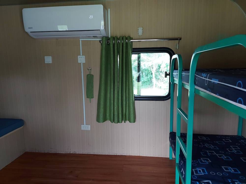 caravan trailer 2