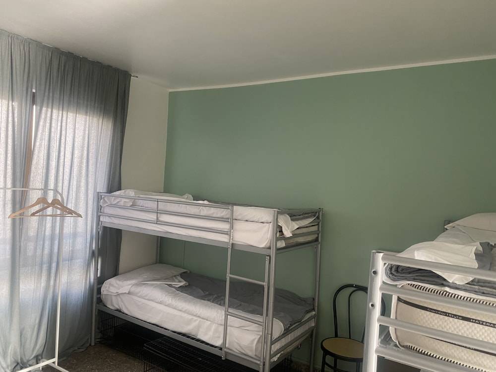 MR Hostel 1