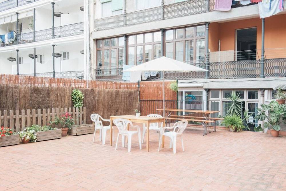 Soul Backpackers Barcelona 1